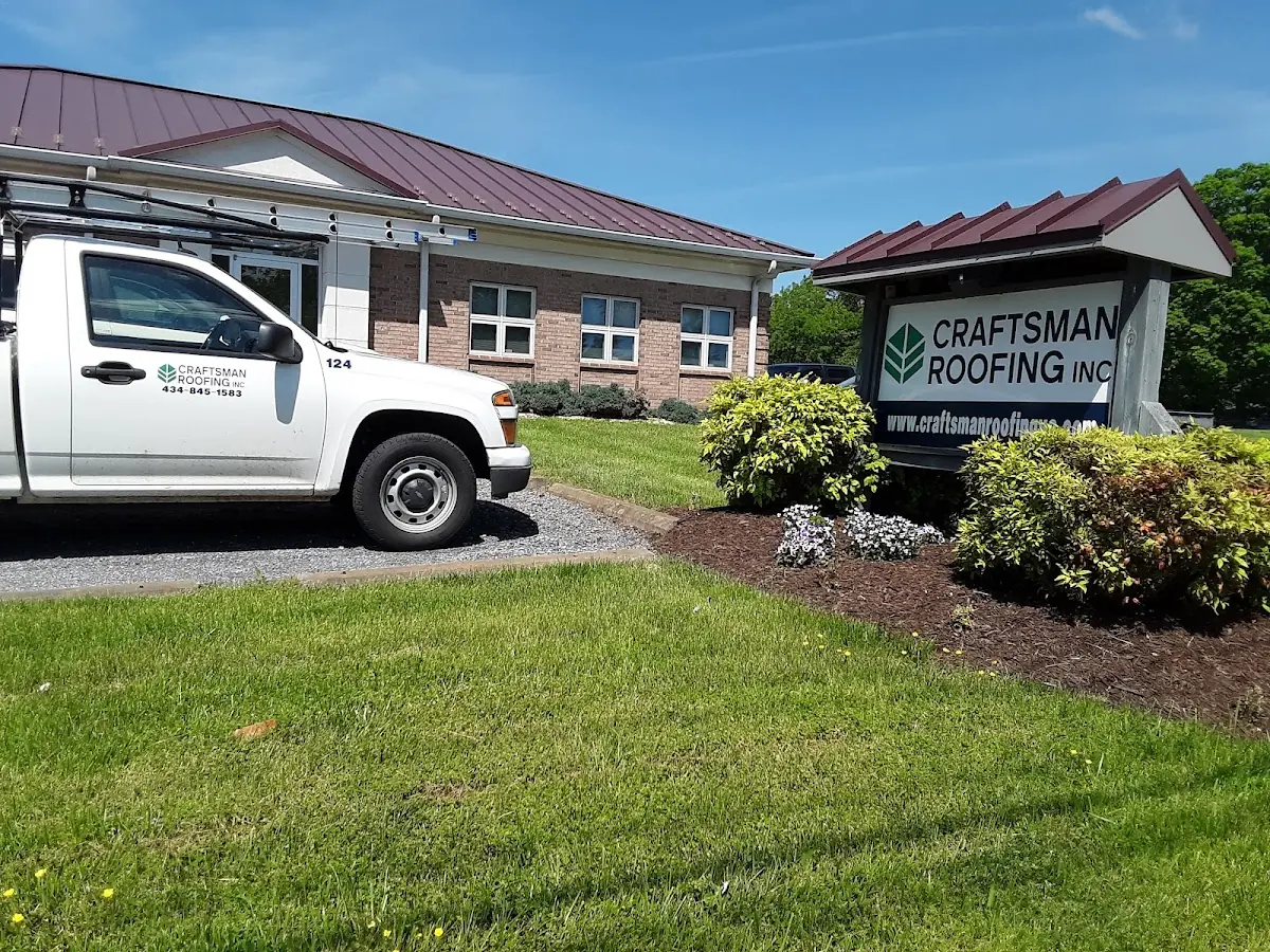 Quality Roof Replacement by experienced craftsmen in Victoria